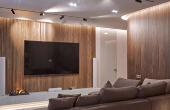 безпечне освітлення для натяжних стель